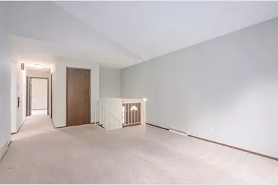 16501 29th Avenue N, Plymouth, MN 55447 - Photo 5