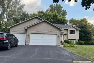 715 California Ave E, Saint Paul, MN 55106 - Photo 1