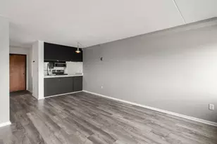 1920 S 1st St, Minneapolis, MN 55454 - Photo 5