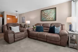 15955 Finch Ln, Apple Valley, MN 55124 - Photo 7