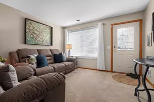 15955 Finch Ln, Apple Valley, MN 55124 - Photo 5