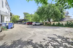 415 Ridgewood Ave, Minneapolis, MN 55403 - Photo 27