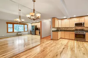 415 Ridgewood Ave, Minneapolis, MN 55403 - Photo 9