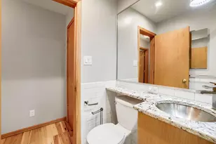 415 Ridgewood Ave, Minneapolis, MN 55403 - Photo 21