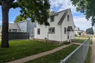 901 8th Ave SW, Austin, MN 55912 - Photo 3