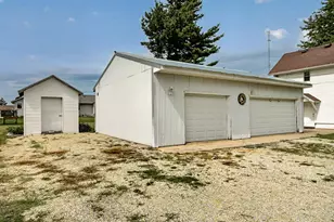 500 Center Ave S, Hayfield, MN 55940 - Photo 19