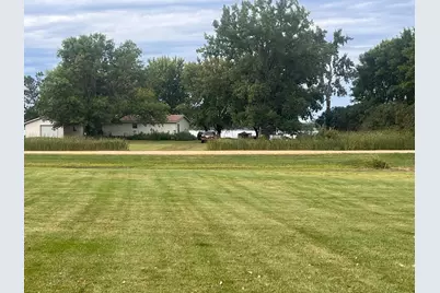 1630 Edgewater Drive E, Lake Benton, MN 56149 - Photo 3