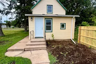 214 S 2nd St, Keewatin, MN 55753 - Photo 1