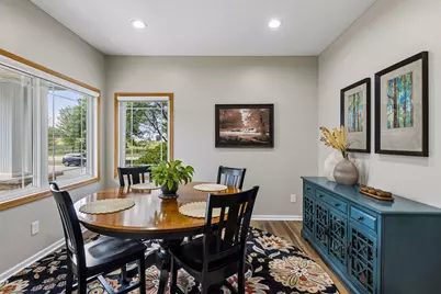 2711 Spy Glass Drive, Chaska, MN 55318 - Photo 9