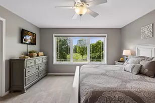 2711 Spy Glass Dr, Chaska, MN 55318 - Photo 29
