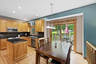 11412 Louisiana Ave S, Bloomington, MN 55438 - Photo 5