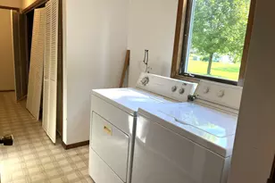 110 S 4th Ave W, Truman, MN 56088 - Photo 31