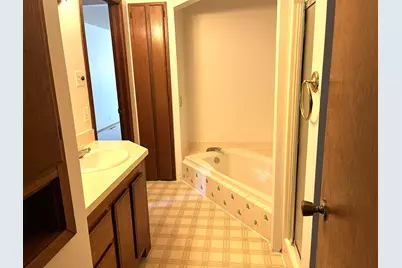 110 S 4th Avenue W, Truman, MN 56088 - Photo 29