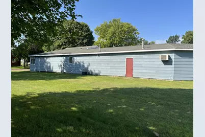 110 S 4th Avenue W, Truman, MN 56088 - Photo 51