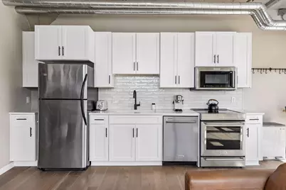 748 3rd Street N #200, Minneapolis, MN 55401 - Photo 25