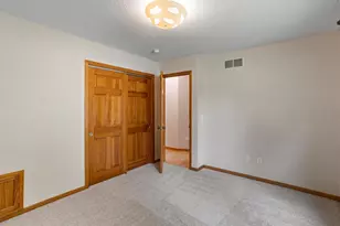 2452 Eagle Valley Dr, Woodbury, MN 55129 - Photo 29