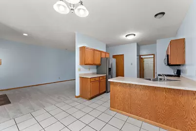 6496 15th Street Place N, Oakdale, MN 55128 - Photo 5