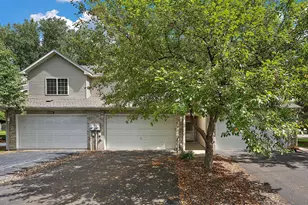 6496 15th St Pl N, Oakdale, MN 55128 - Photo 1