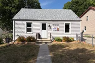 1216 4th Ave N, Moorhead, MN 56560 - Photo 1