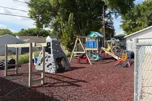 1216 4th Ave N, Moorhead, MN 56560 - Photo 3