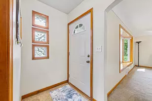 20580 Holyoke Ave, Lakeville, MN 55044 - Photo 9