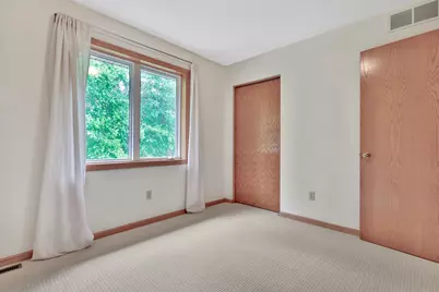 17408 Tessmer Court, Eden Prairie, MN 55347 - Photo 23
