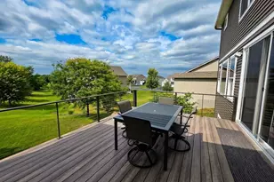 1305 Interlachen Dr, Eagan, MN 55123 - Photo 9