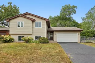 350 Fillmore St NE, Minneapolis, MN 55413 - Photo 1