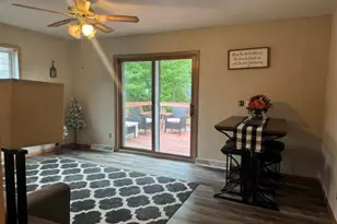721 Riverside Ct, Fergus Falls, MN 56537 - Photo 11