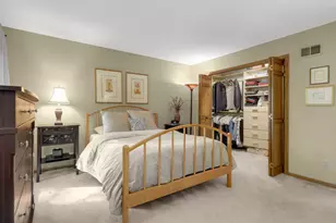 14985 Ironwood Ct, Eden Prairie, MN 55346 - Photo 13
