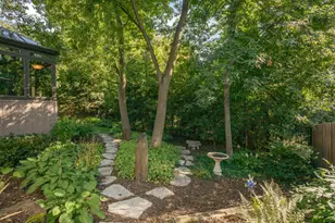 14985 Ironwood Ct, Eden Prairie, MN 55346 - Photo 23