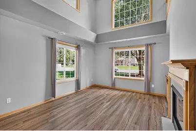 3341 Jansen Way, Vadnais Heights, MN 55127 - Photo 5