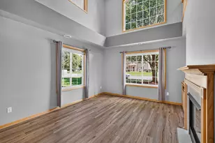 3341 Jansen Way, Vadnais Heights, MN 55127 - Photo 5