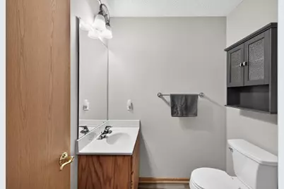 3341 Jansen Way, Vadnais Heights, MN 55127 - Photo 15
