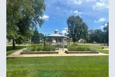3341 Jansen Way, Vadnais Heights, MN 55127 - Photo 27