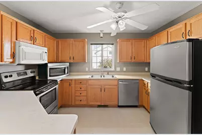 14516 Lockslie Trail, Savage, MN 55378 - Photo 11