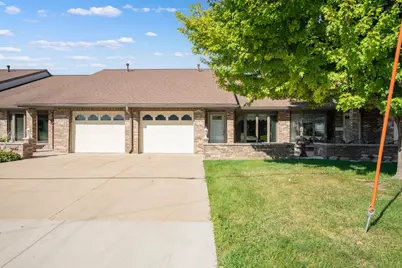527 1st Avenue SE, Stewartville, MN 55976 - Photo 1