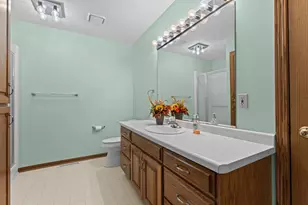 527 1st Ave SE, Stewartville, MN 55976 - Photo 15