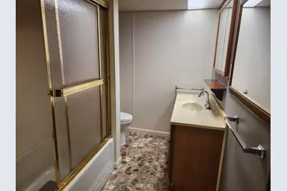 2010 3rd Avenue NE, Austin, MN 55912 - Photo 21