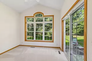 7290 Bordner Dr, Inver Grove Heights, MN 55076 - Photo 13