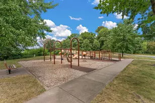 3090 Lexington Ave N, Roseville, MN 55113 - Photo 3