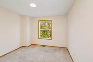 7531 Southridge Ct, Savage, MN 55378 - Photo 11