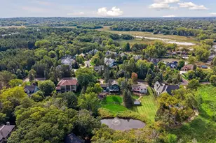 2526 Crosby Rd, Wayzata, MN 55391 - Photo 57