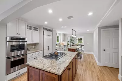 2526 Crosby Road, Wayzata, MN 55391 - Photo 11