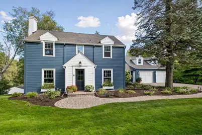 2526 Crosby Road, Wayzata, MN 55391 - Photo 3