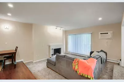 4201 Lakeside Avenue N #302, Brooklyn Center, MN 55429 - Photo 3