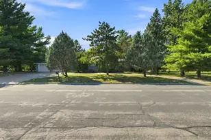 2829 Burnside Ave, Eagan, MN 55121 - Photo 27
