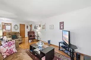 2829 Burnside Ave, Eagan, MN 55121 - Photo 5
