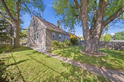 1446 Dale Street N, Saint Paul, MN 55117 - Photo 9