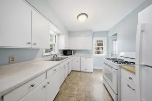 1446 Dale St N, Saint Paul, MN 55117 - Photo 21